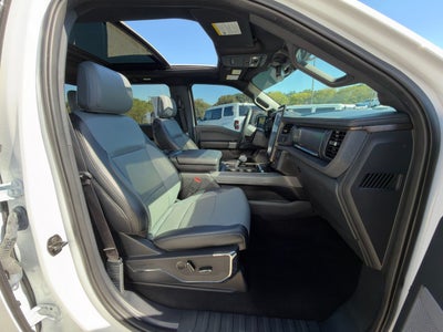 2023 Ford F-150 Lightning LARIAT