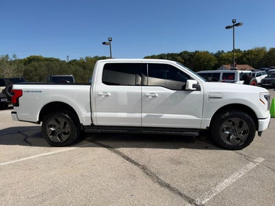2023 Ford F-150 Lightning LARIAT