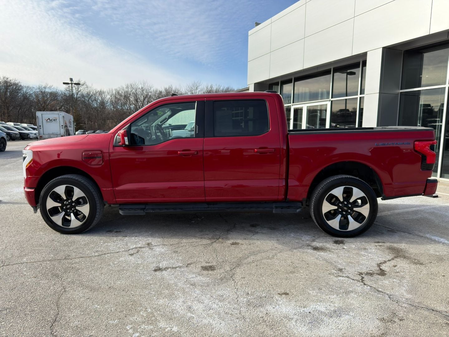 2022 Ford F-150 Lightning Platinum