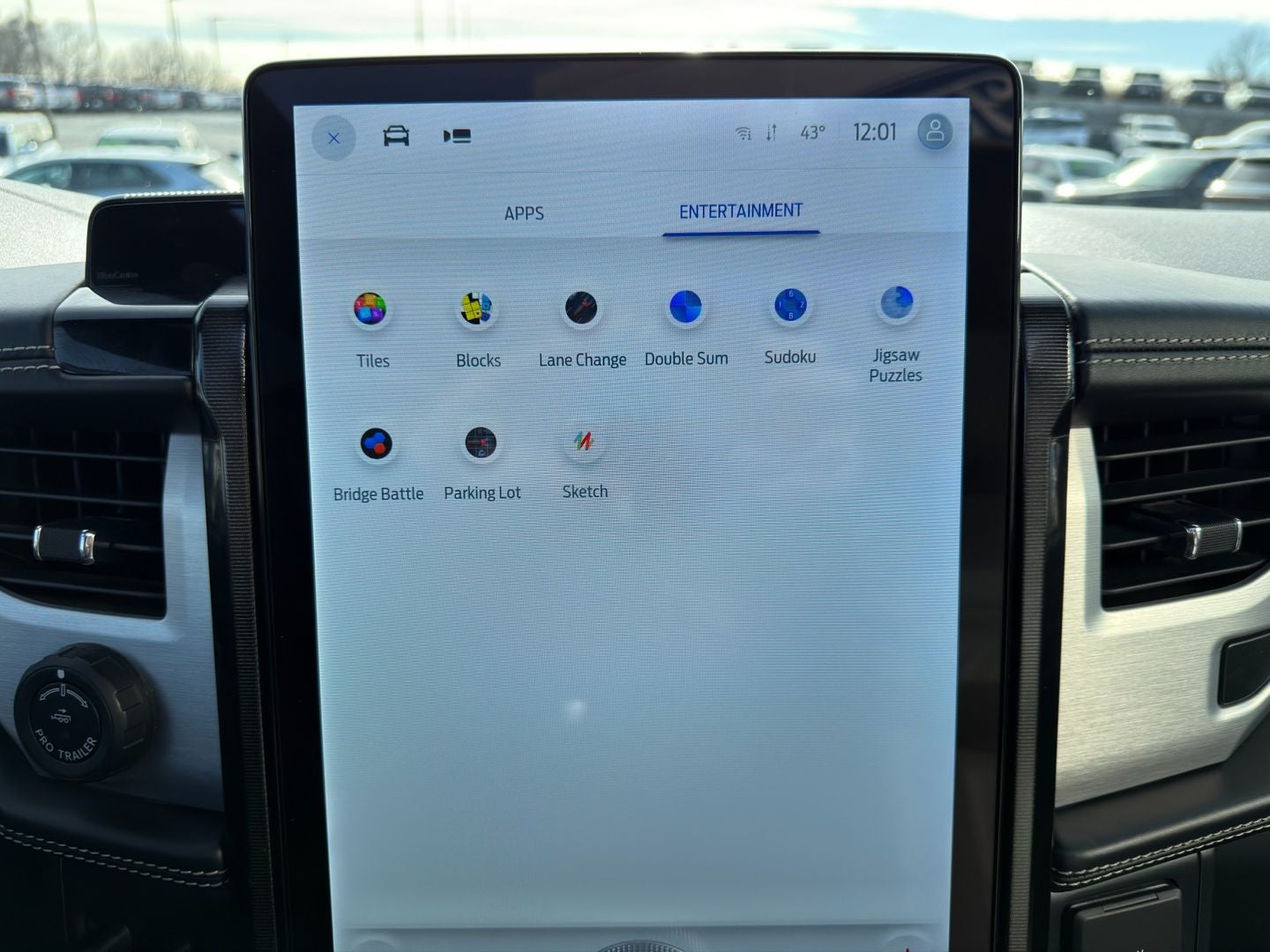 2022 Ford F-150 Lightning Platinum