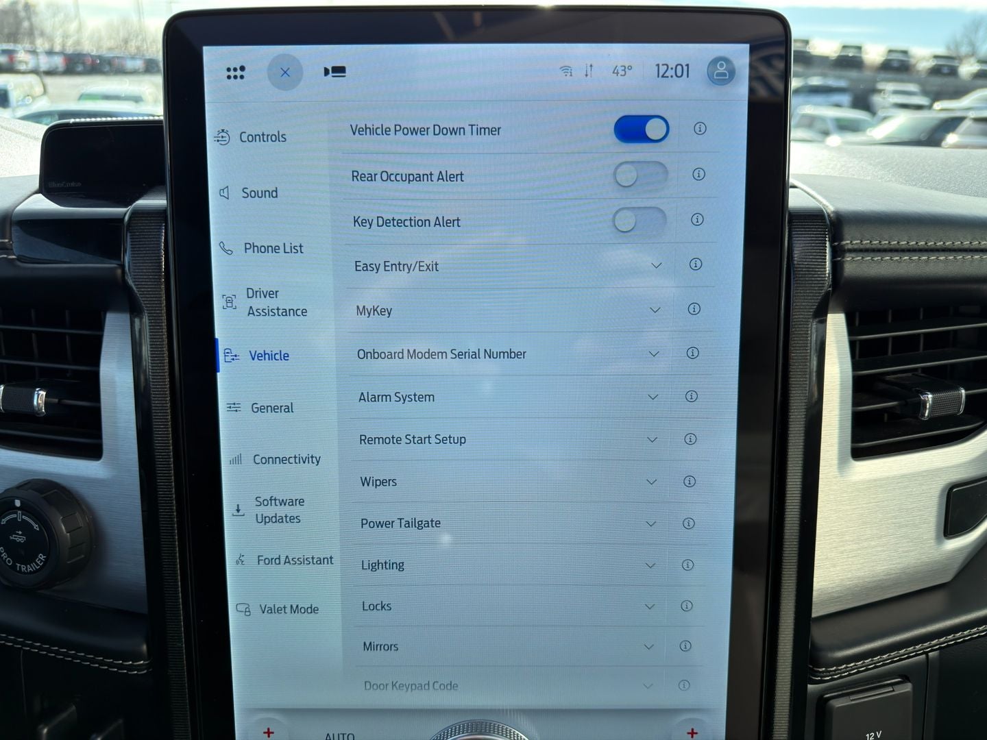 2022 Ford F-150 Lightning Platinum