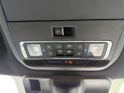 2022 Ford F-150 Lightning Platinum