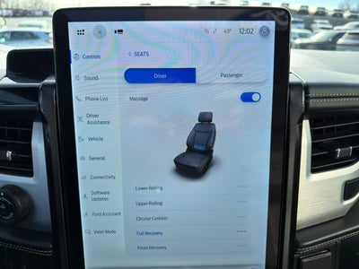 2022 Ford F-150 Lightning Platinum