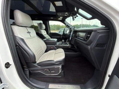2022 Ford F-150 Lightning Platinum