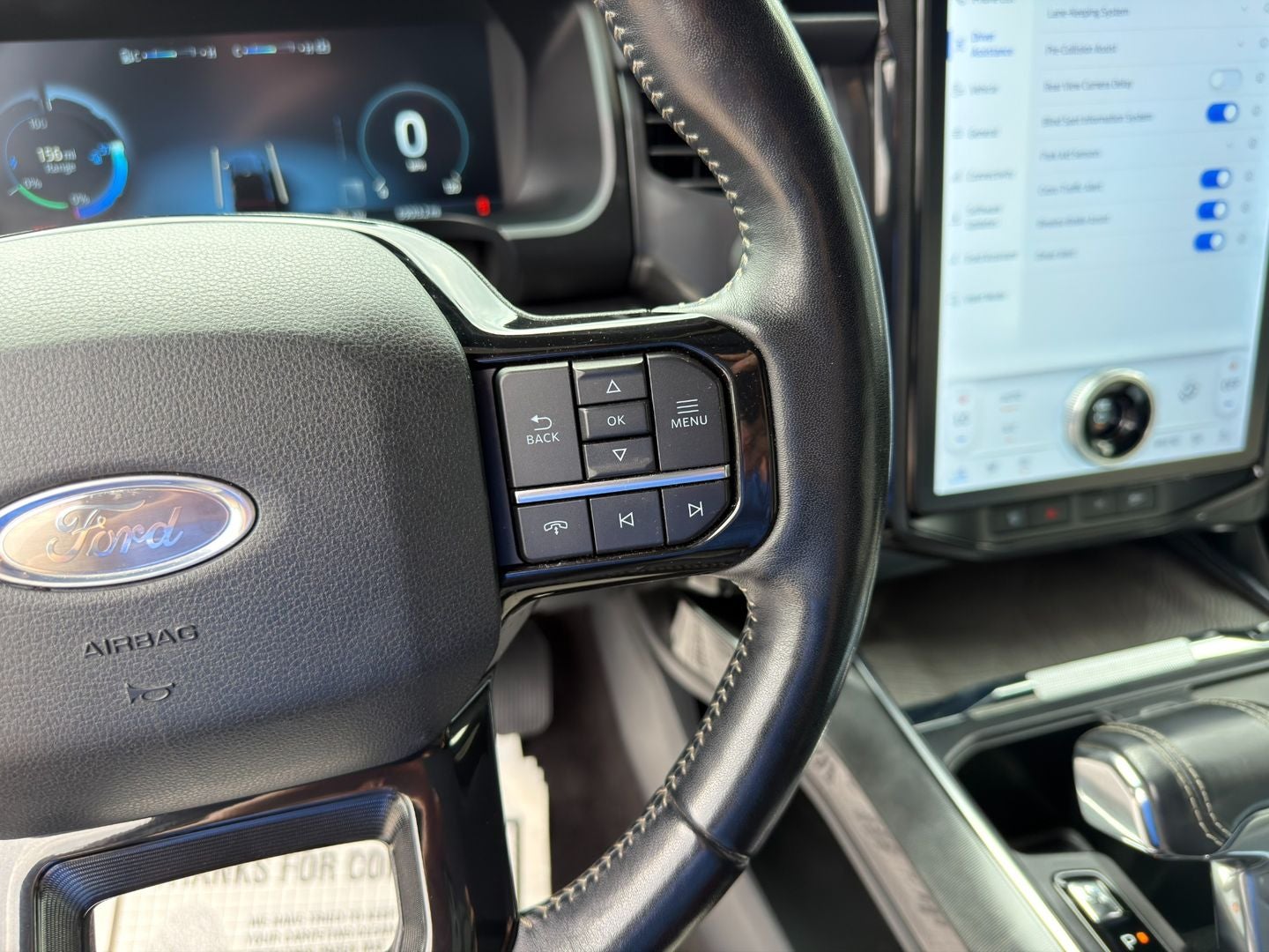2022 Ford F-150 Lightning Platinum