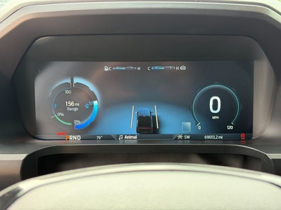 2022 Ford F-150 Lightning Platinum