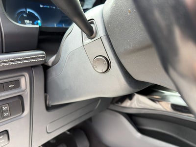 2022 Ford F-150 Lightning Platinum