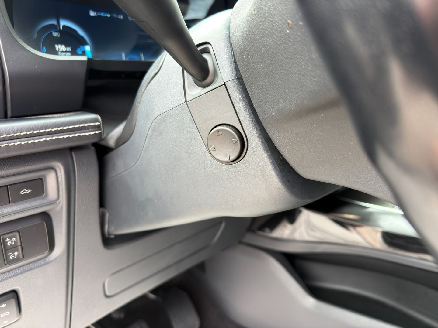2022 Ford F-150 Lightning Platinum