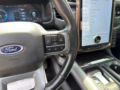 2022 Ford F-150 Lightning LARIAT
