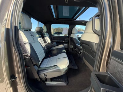 2022 Ford F-150 Lightning Platinum