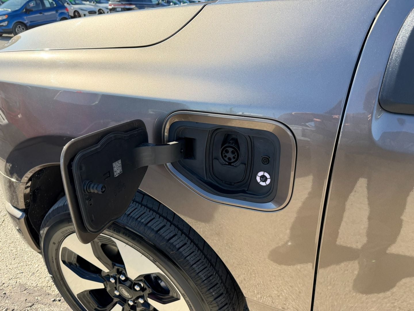 2022 Ford F-150 Lightning Platinum