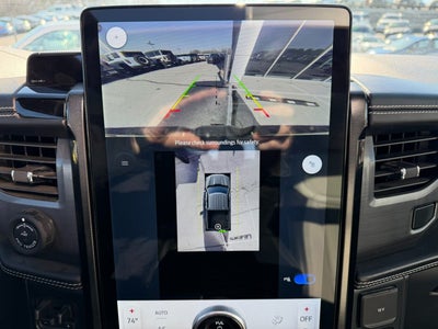 2022 Ford F-150 Lightning Platinum