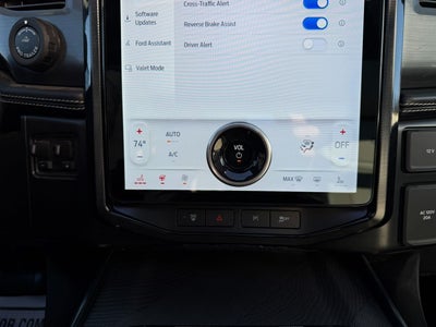 2022 Ford F-150 Lightning Platinum