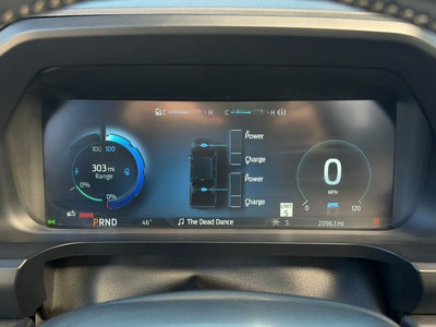 2022 Ford F-150 Lightning Platinum