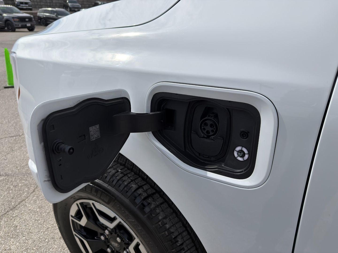 2023 Ford F-150 Lightning XLT