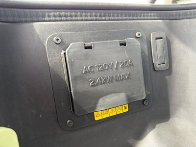 2023 Ford F-150 Lightning XLT