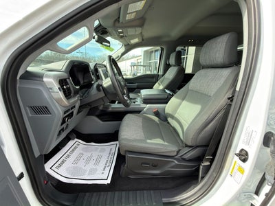 2023 Ford F-150 Lightning XLT