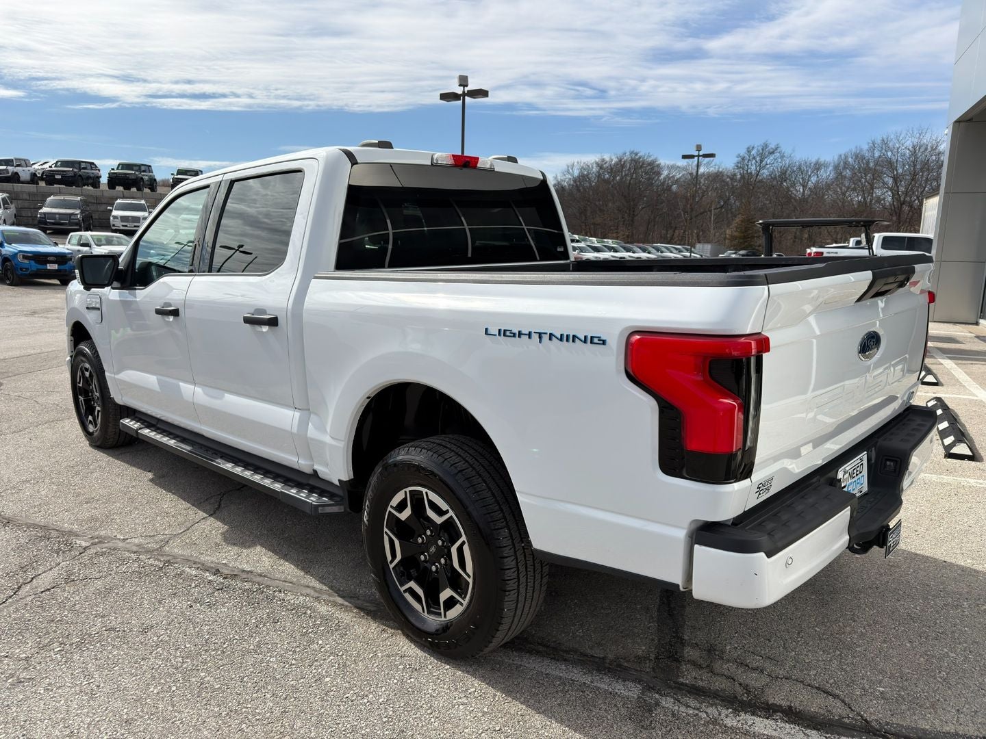 2023 Ford F-150 Lightning XLT