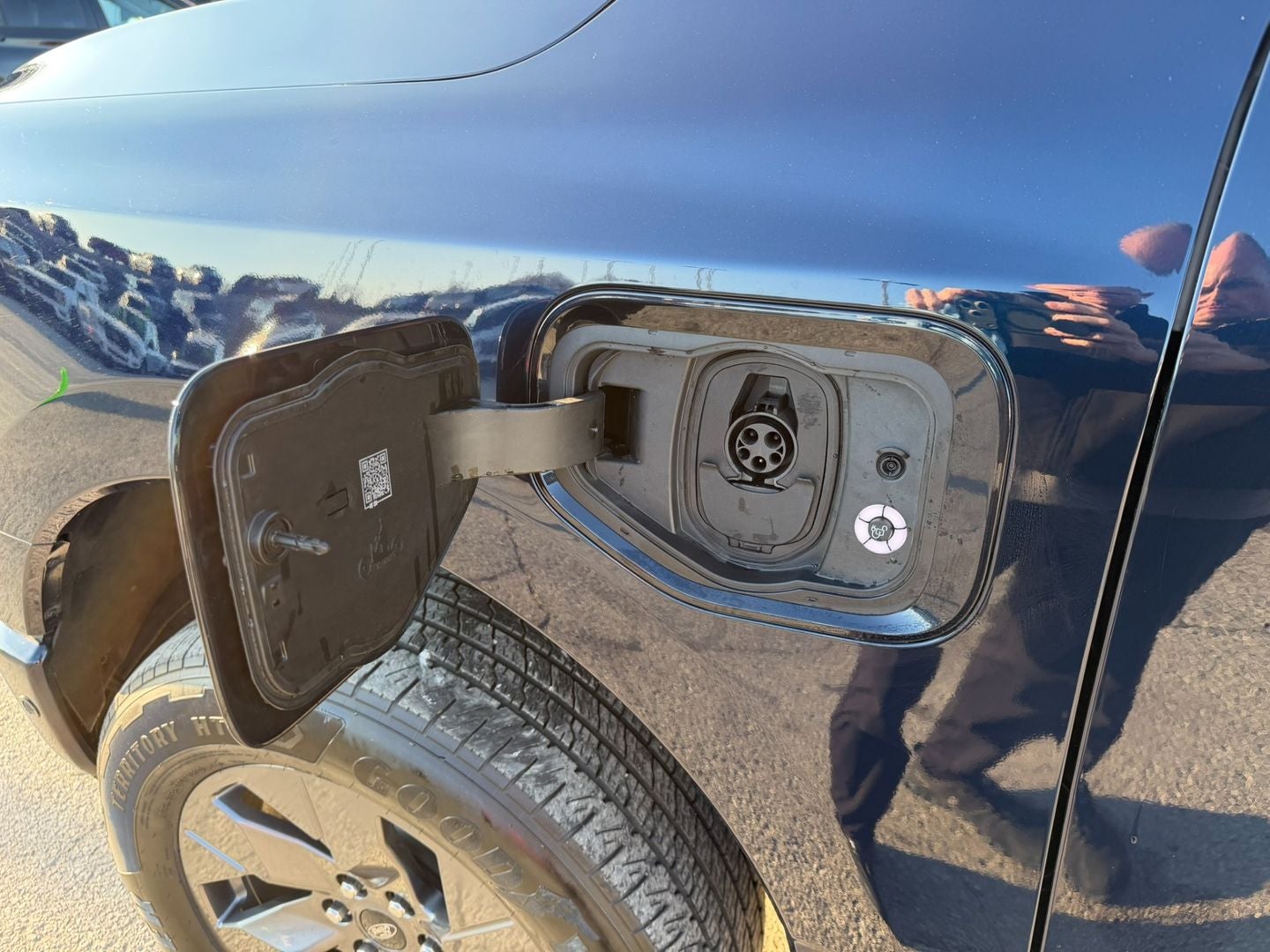 2023 Ford F-150 Lightning LARIAT