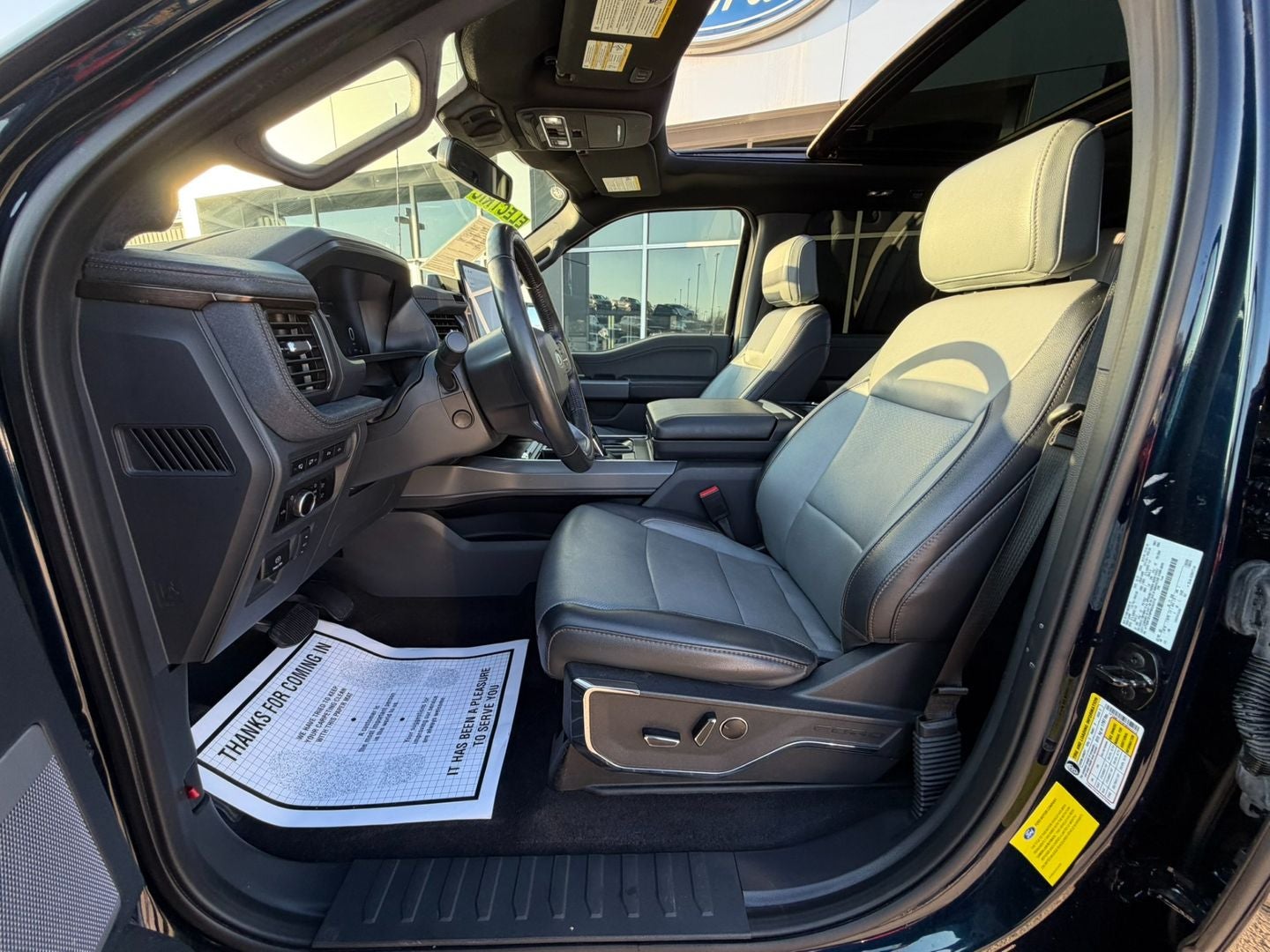 2023 Ford F-150 Lightning LARIAT