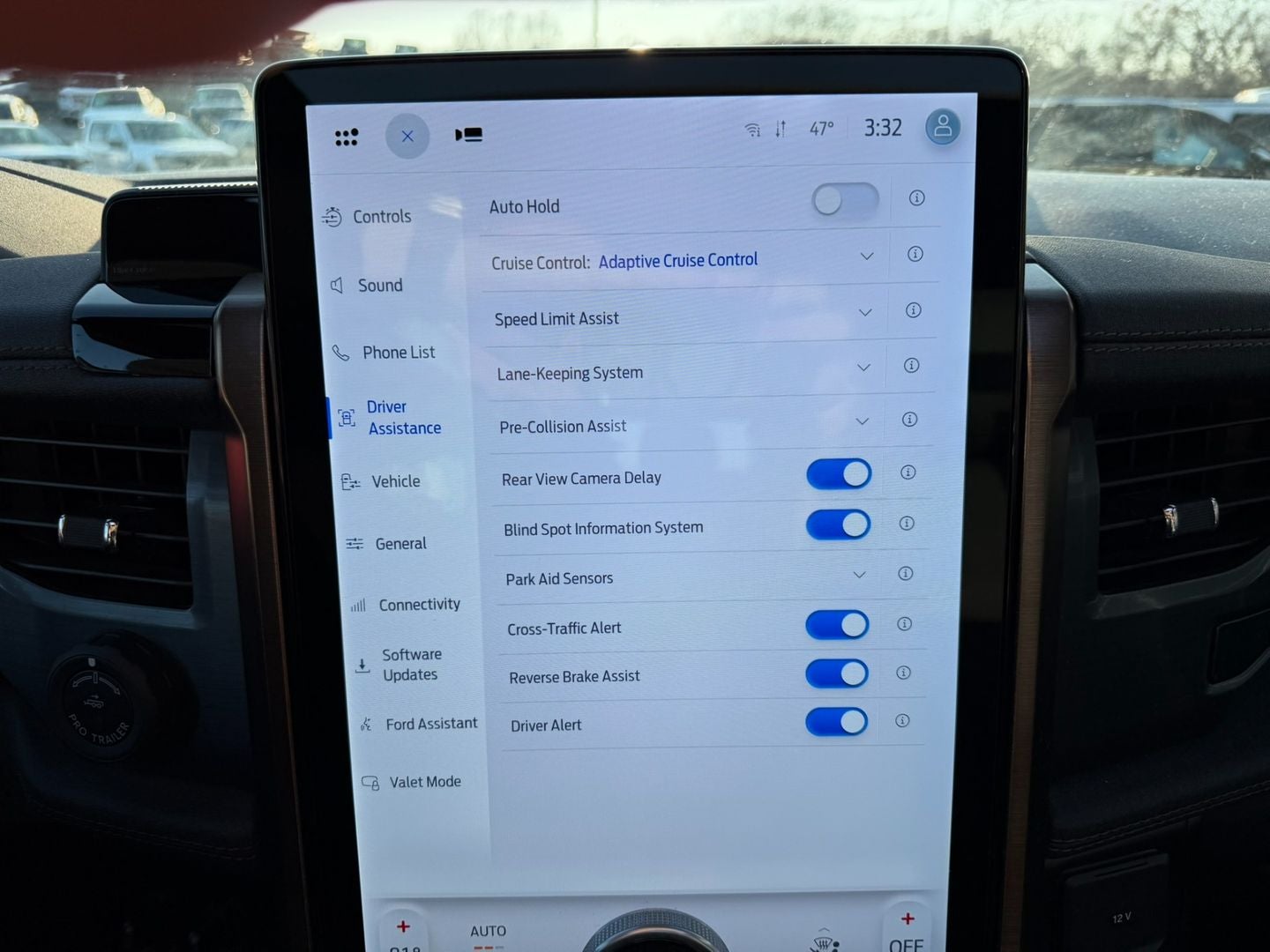 2023 Ford F-150 Lightning LARIAT