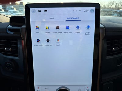 2023 Ford F-150 Lightning LARIAT