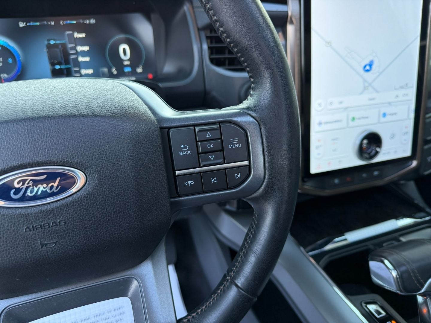 2023 Ford F-150 Lightning LARIAT