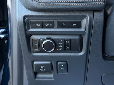 2023 Ford F-150 Lightning LARIAT