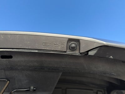 2022 Ford F-150 Lightning LARIAT