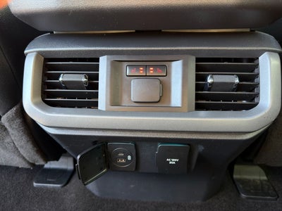 2022 Ford F-150 Lightning LARIAT