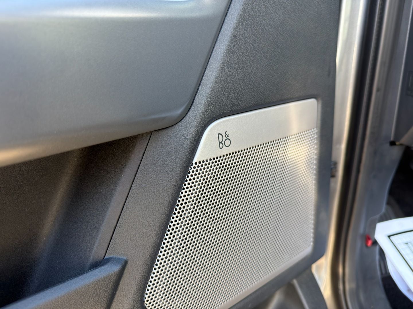 2022 Ford F-150 Lightning LARIAT