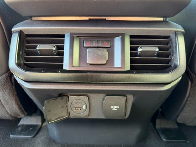 2023 Ford F-150 Lightning Platinum