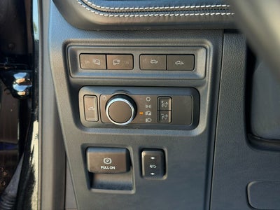 2023 Ford F-150 Lightning Platinum