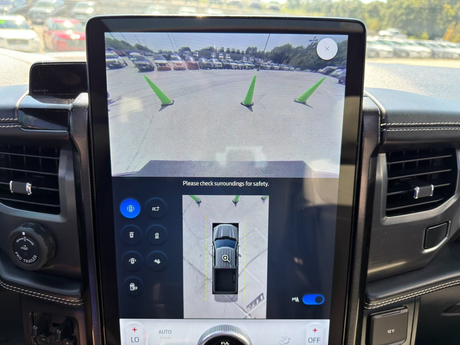 2023 Ford F-150 Lightning Platinum