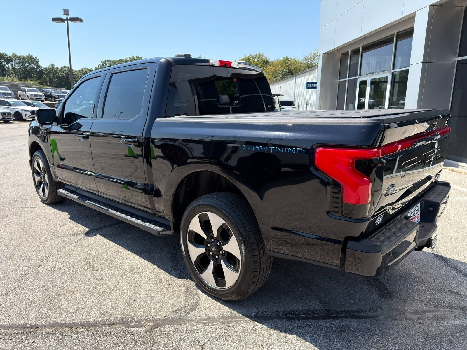 2023 Ford F-150 Lightning Platinum