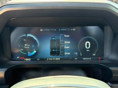 2023 Ford F-150 Lightning Platinum