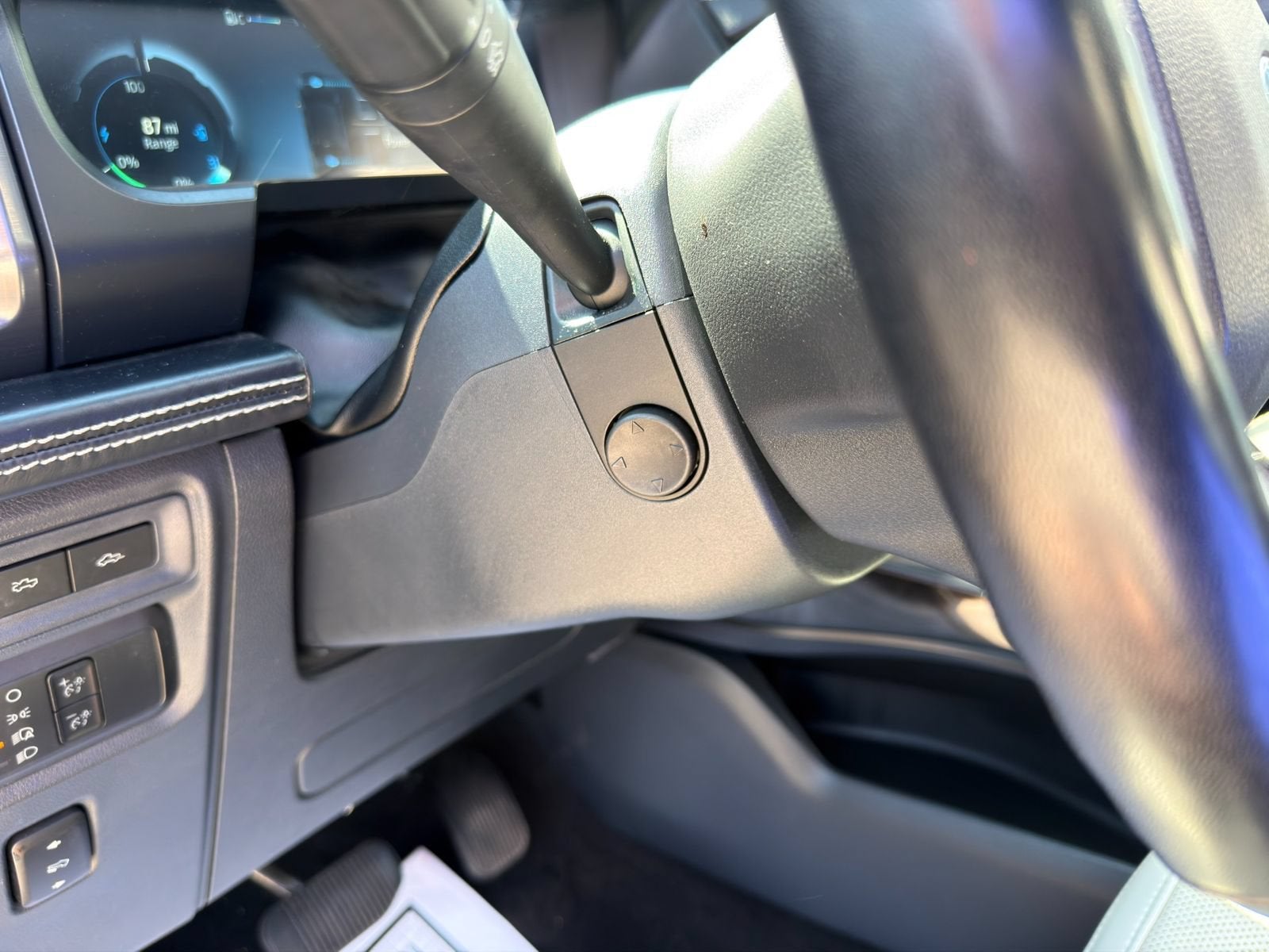 2023 Ford F-150 Lightning Platinum