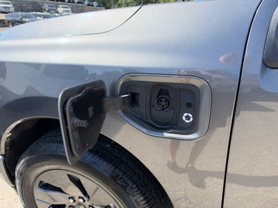 2023 Ford F-150 Lightning LARIAT