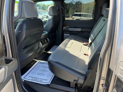 2023 Ford F-150 Lightning LARIAT