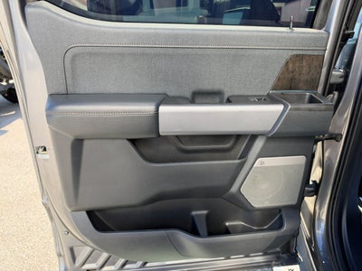 2023 Ford F-150 Lightning LARIAT