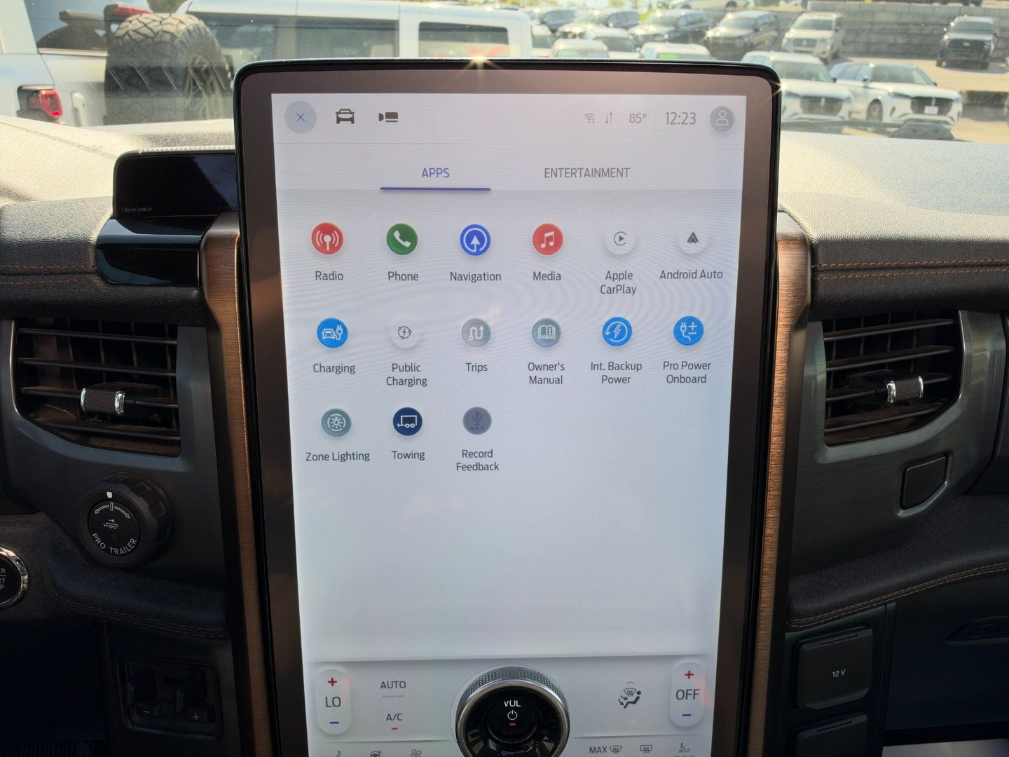 2023 Ford F-150 Lightning LARIAT