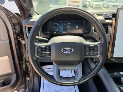 2023 Ford F-150 Lightning LARIAT