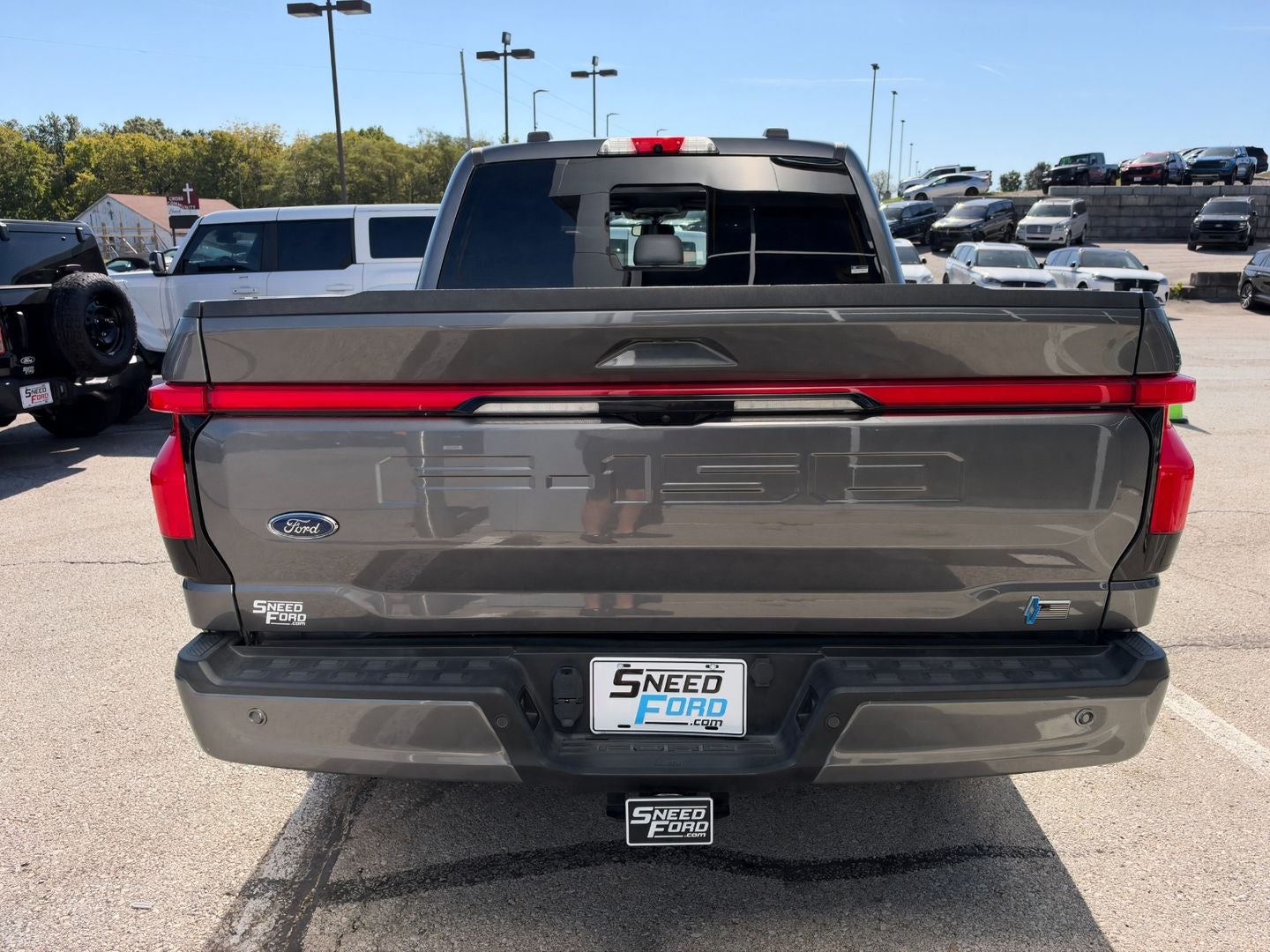 2023 Ford F-150 Lightning LARIAT
