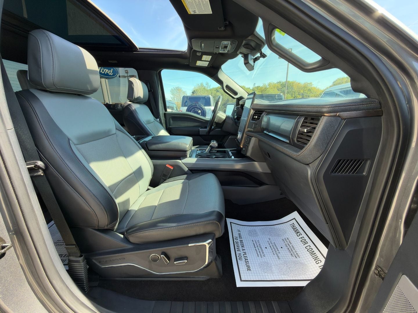 2023 Ford F-150 Lightning LARIAT