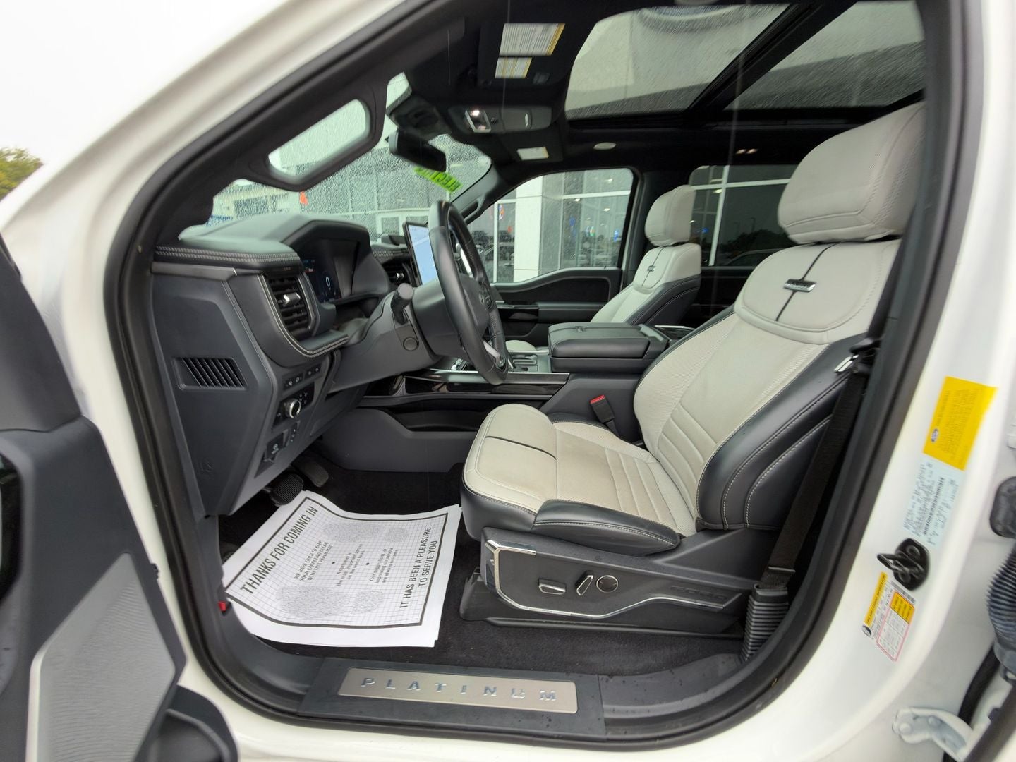 2023 Ford F-150 Lightning Platinum