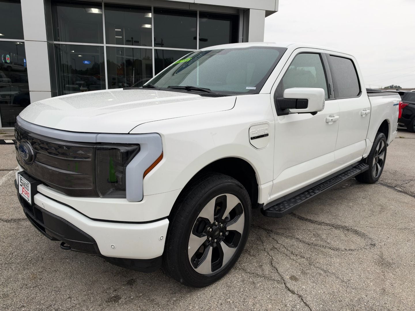 2023 Ford F-150 Lightning Platinum