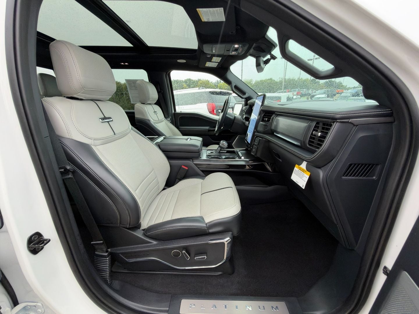 2023 Ford F-150 Lightning Platinum