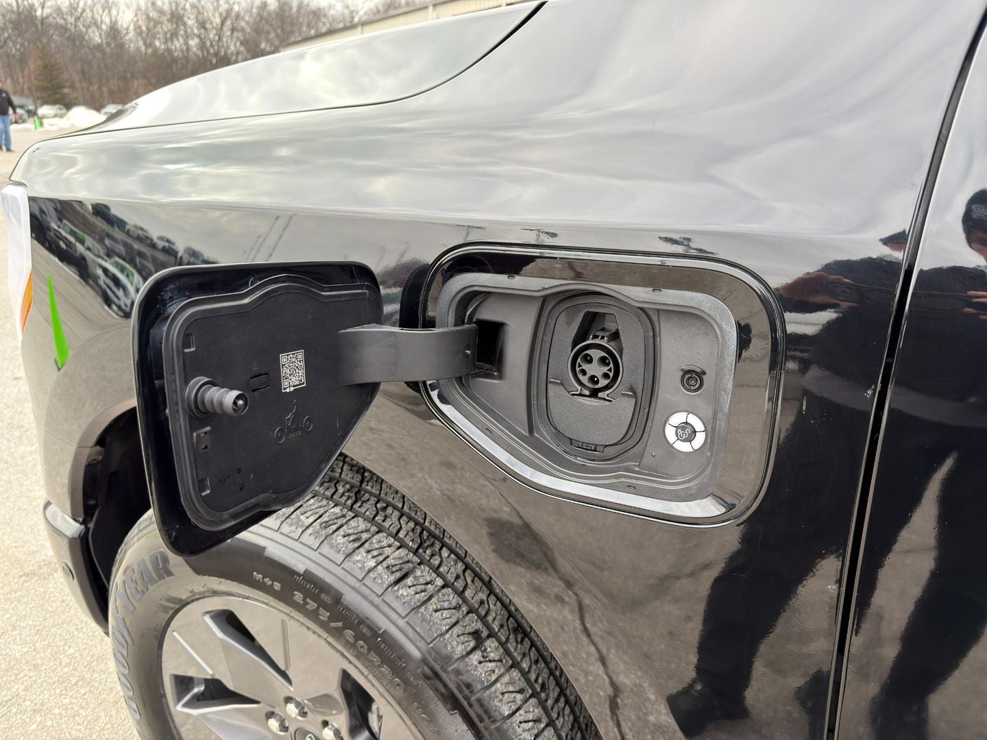 2023 Ford F-150 Lightning LARIAT