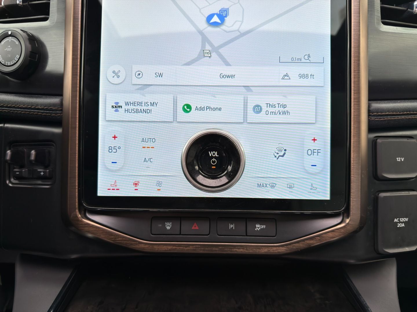 2023 Ford F-150 Lightning LARIAT