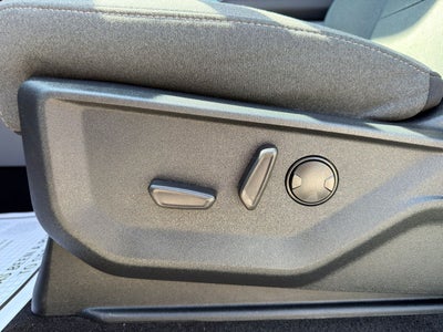 2024 Ford F-150 Lightning Flash